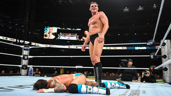 Gunther se ausentará de la programación de WWE para someterse a cirugía Gunther se ausentará de la programación de WWE para someterse a cirugía