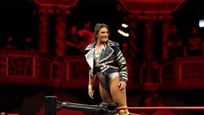 Alex Windsor clasifica a la lucha por el Campeonato TBS en AEW Forbidden Door Alex Windsor clasifica a la lucha por el Campeonato TBS en AEW Forbidden Door