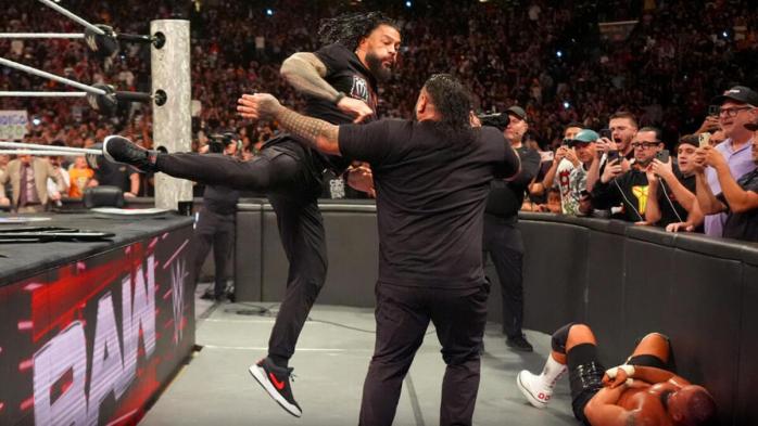 Roman Reigns regresa y asegura la victoria de Jey Uso en WWE Raw Roman Reigns regresa y asegura la victoria de Jey Uso en WWE Raw