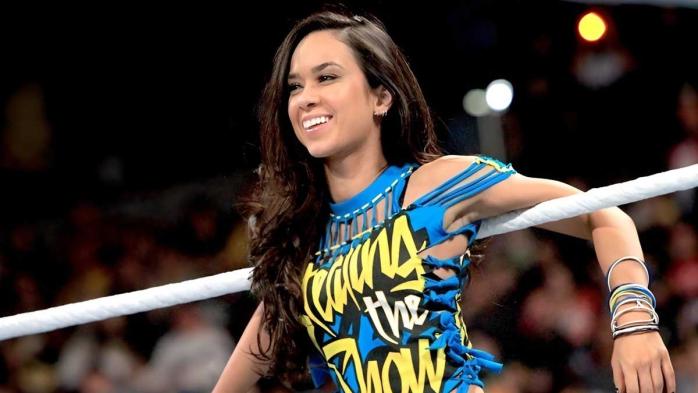 Veterano comentarista elogia a AJ Lee y celebra su regreso a WWE Veterano comentarista elogia a AJ Lee y celebra su regreso a WWE