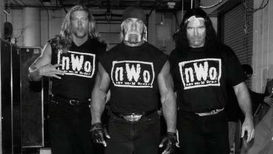 nWo