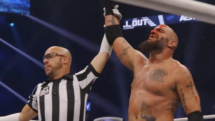 MJF sufre una dura derrota ante Mark Briscoe en AEW All Out 2025 MJF sufre una dura derrota ante Mark Briscoe en AEW All Out 2025