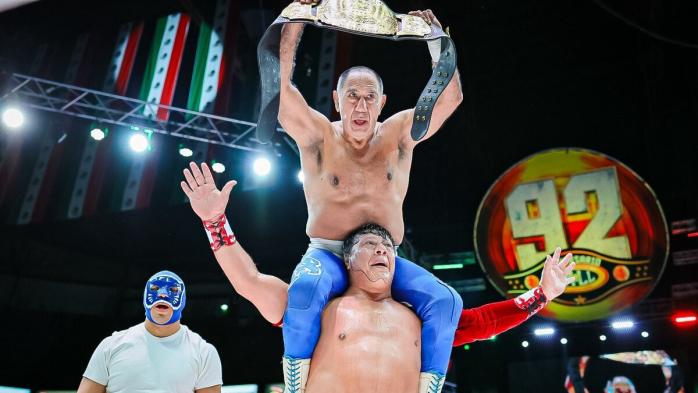 Blue Panther se corona campeón por primera vez en 20 años Blue Panther se corona campeón por primera vez en 20 años