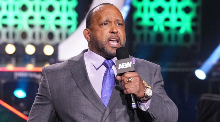 MVP: "No tengo respeto por Triple H"