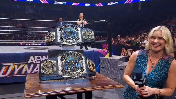 Tony Khan presenta los Campeonatos Mundiales por Parejas de Mujeres de AEW