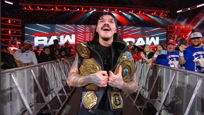 Dominik Mysterio se impone a Rusev en WWE Raw