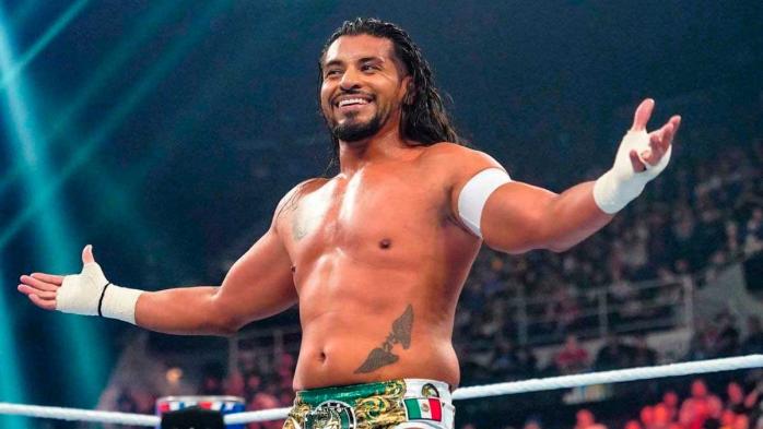 Santos Escobar abandona WWE