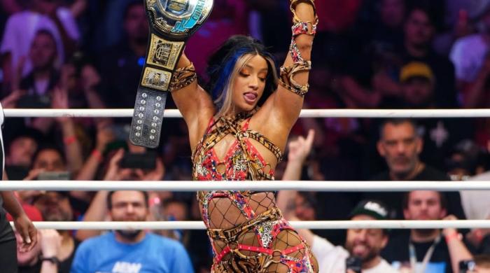 Mercedes Moné pide a sus fans que dejen de preguntarle por un regreso a WWE Mercedes Moné pide a sus fans que dejen de preguntarle por un regreso a WWE