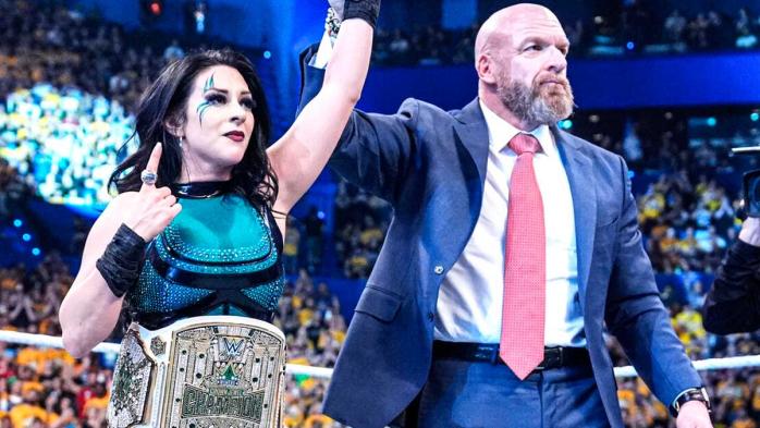 Stephanie Vaquer consigue una apabullante victoria en WWE Crown Jewel Stephanie Vaquer consigue una apabullante victoria en WWE Crown Jewel