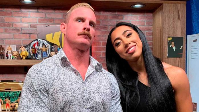 Indi Hartwell recuerda el momento más incómodo de su historia con Dexter Lumis