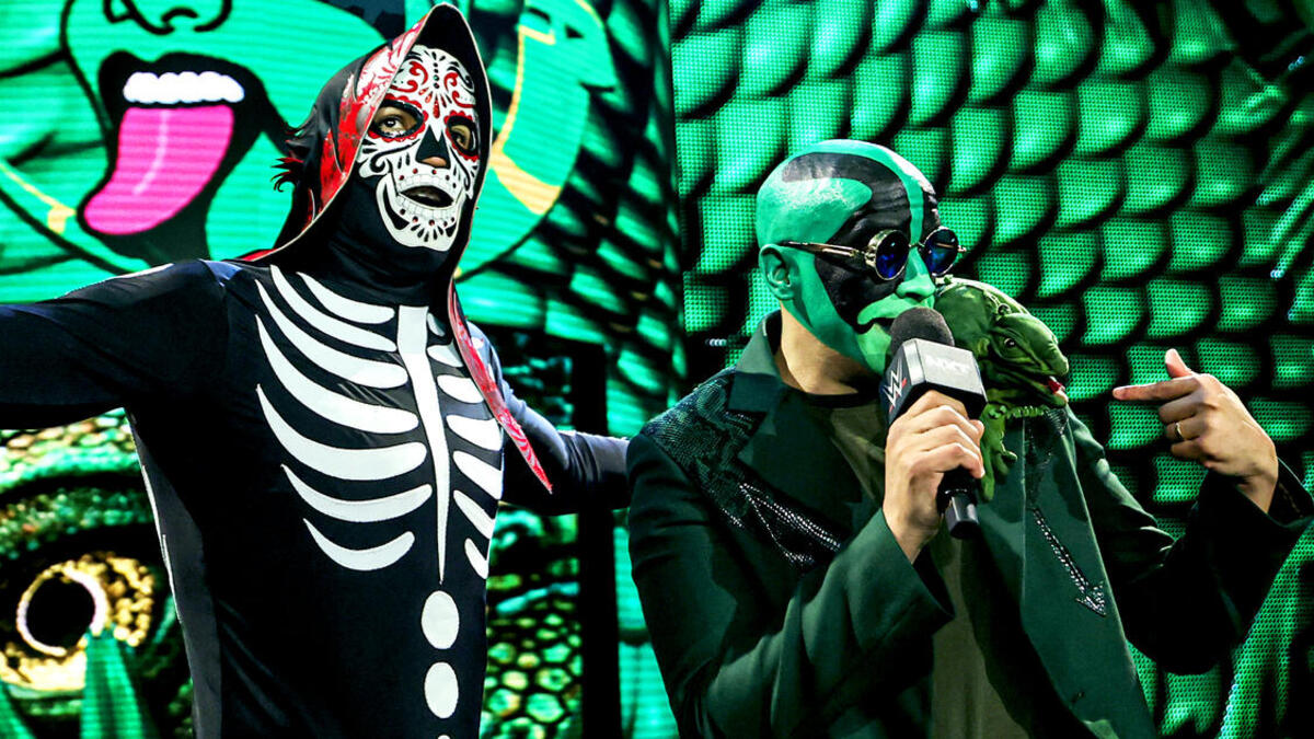 La Parka y Mr. Iguana hacen su debut oficial en WWE NXT