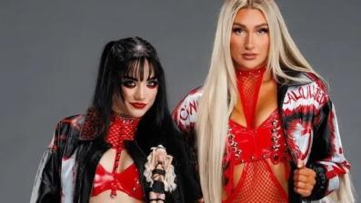 Tatum Paxley and Izzi Dame 