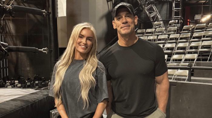 Una fotografía de John Cena y Blake Monroe se vuelve viral en Internet Una fotografía de John Cena y Blake Monroe se vuelve viral en Internet