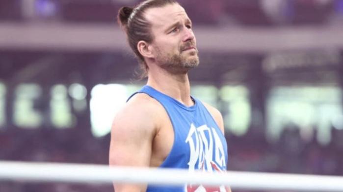 Preocupación por Adam Cole: AEW no descarta que su carrera en el ring haya terminado