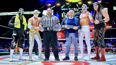 CMLL