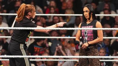 AJ Lee vs. Becky Lynch 