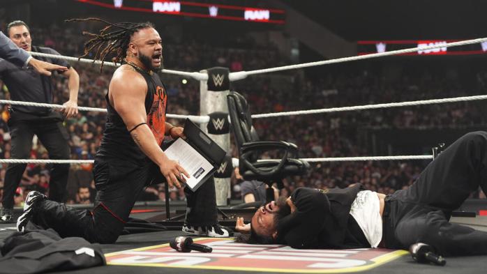 Jacob Fatu vs. Roman Reings