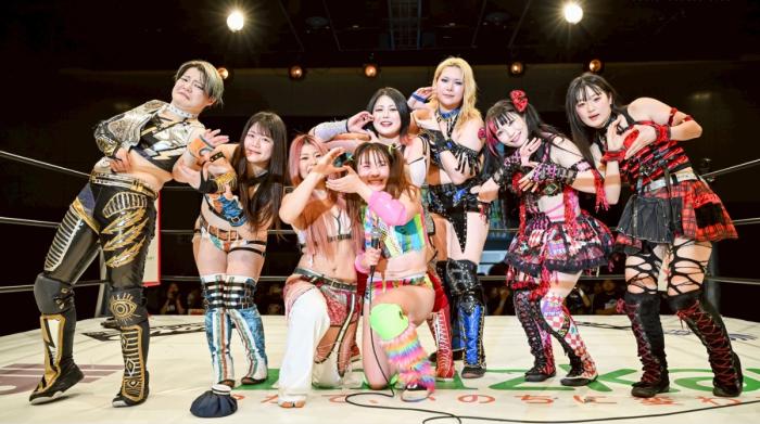 STARDOM