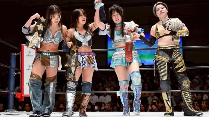 STARDOM