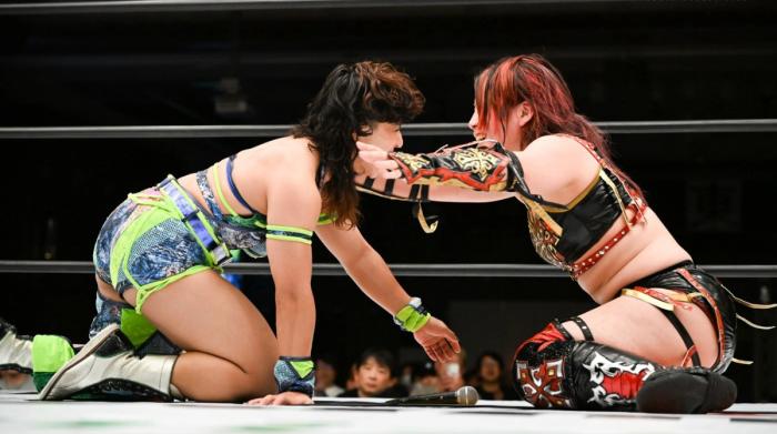 STARDOM