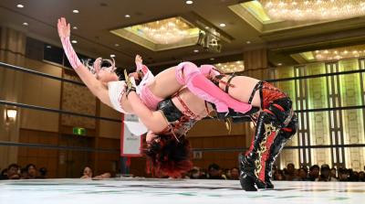 STARDOM