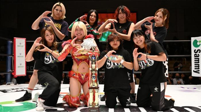 STARDOM