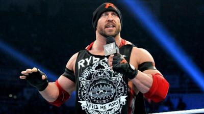 Ryback insinúa que podría firmar con una gran empresa en 2019, entre las cuáles se encuentra WWE