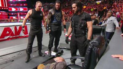 The Shield se reúne y ataca a Braun Strowman en Monday Night RAW