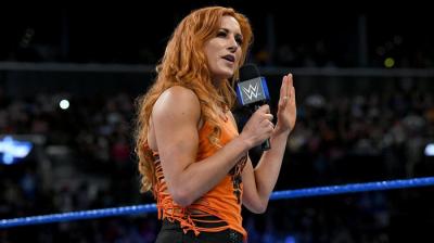 Becky Lynch, sobre la falta de oportunidades: '¿Es porque no soy lo bastante rubia o no tengo implantes?'