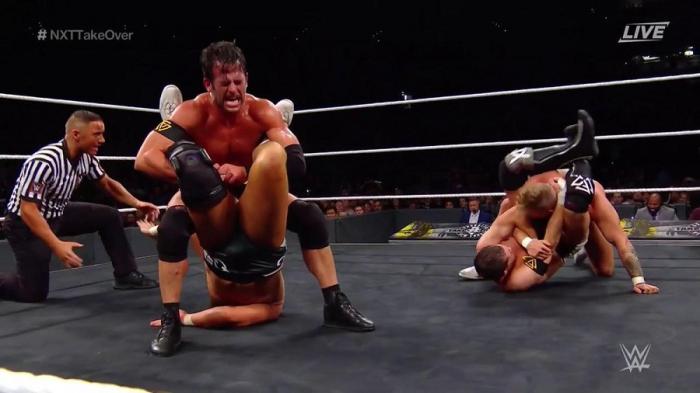 Undisputed Era derrota a Moustache Mountain en NXT TakeOver: Brooklyn IV para retener los Campeonatos por Parejas de NXT