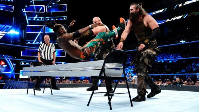 Resultados SmackDown Live 21 de agosto de 2018