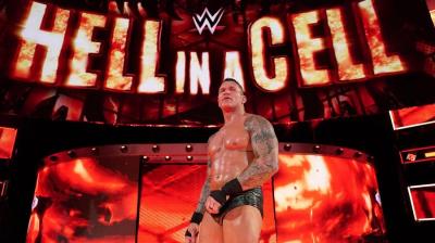 WWE Hell in a Cell: Asistencia - Reacciones de Becky Lynch y Randy Orton
