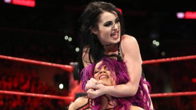 Paige, sobre la lesión que causó su retiro: 'Sasha Banks no tuvo la culpa'