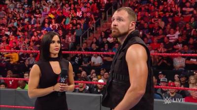 Dean Ambrose muestra su lealtad a The Shield en Monday Night Raw