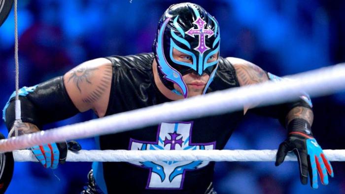 Rey Mysterio: 'Estoy esperando a que WWE me diga cuándo regresar'