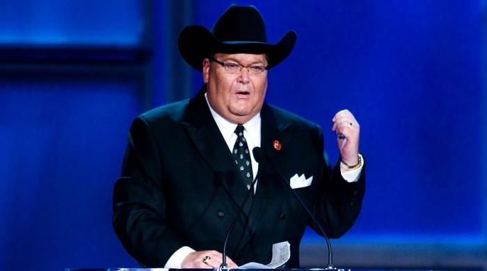 Jim Ross: 'Tiene sentido añadir una figura como la de Hulk Hogan a la cartelera de WWE Crown Jewel'