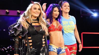 Sasha Banks hace su regreso al cuadrilátero en Monday Night RAW