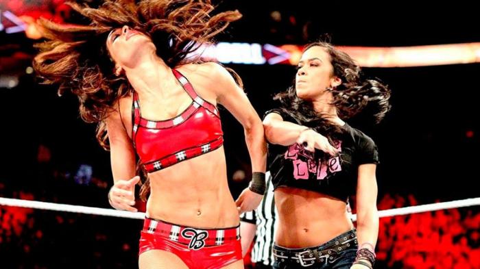 Nikki Bella: 'Me gustaría que AJ Lee fuera parte de WWE Evolution'