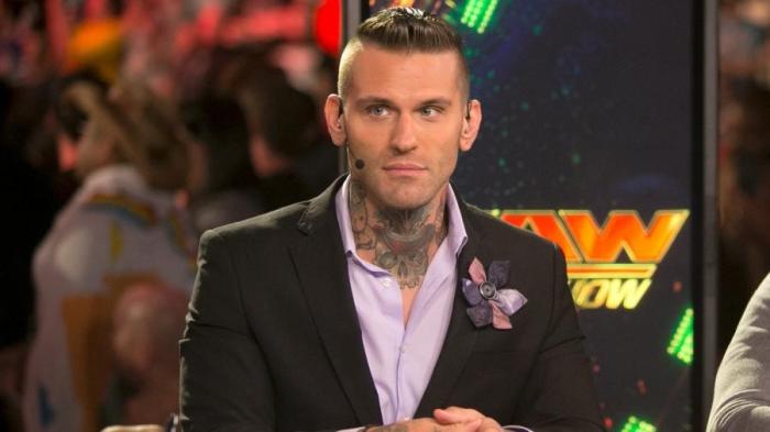 Corey Graves responde duramente a unas críticas recibidas vía Twitter