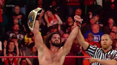 Seth Rollins retiene el Campeonato Intercontinental contra Dolph Ziggler en RAW