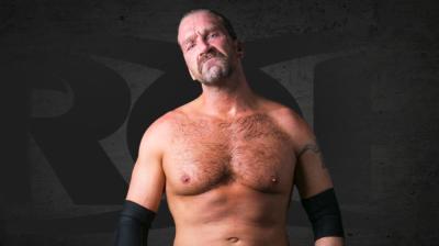 Silas Young confirma su renovación por tres años con Ring of Honor