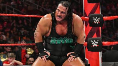 Rhyno anunció su retiro anoche durante Monday Night Raw