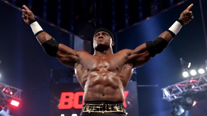 Bobby Lashley: 'Mi combate contra Brock Lesnar va a pasar porque todo el mundo quiere que así sea'