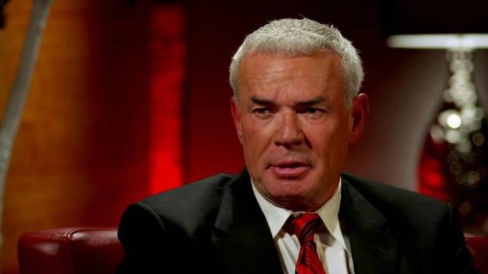 Eric Bischoff: 'La política actual usa la misma fórmula que el wrestling'