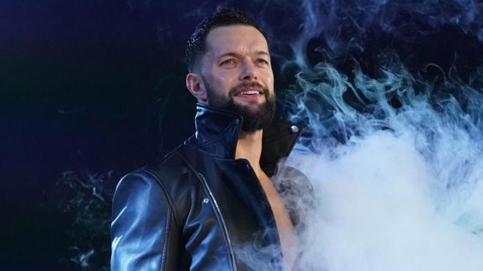 Se revela el motivo por el que Finn Bálor no apareció en Monday Night Raw