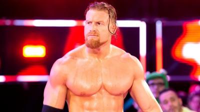 Buddy Murphy: 'Alexa Bliss me ha ayudado a desenvolverme mejor con el micrófono'