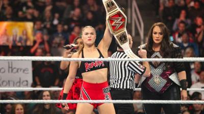TMZ informa que Ronda Rousey tiene contrato con WWE hasta 2021