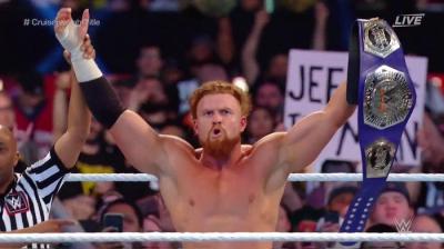 Buddy Murphy retiene el Campeonato Crucero durante WWE Royal Rumble