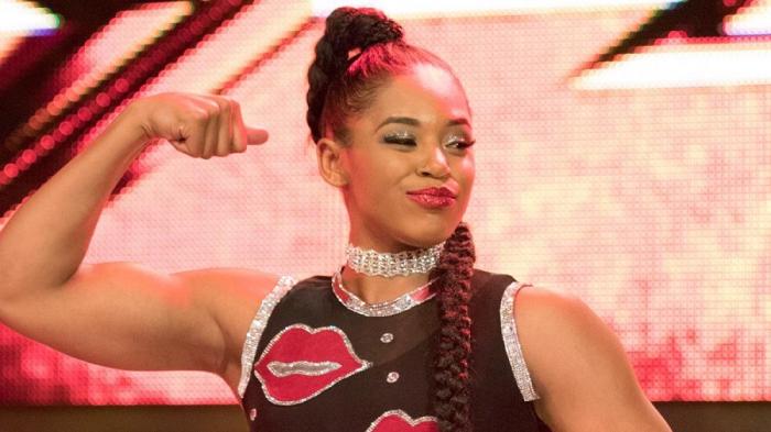 Bianca Belair se burla de la carrera de Shayna Baszler en UFC