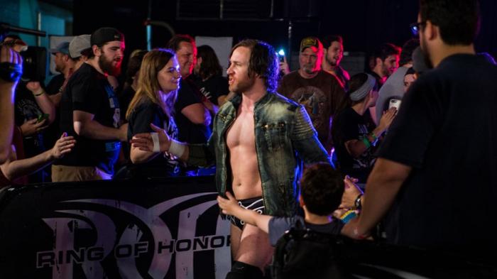 Chris Sabin y Flip Gordon sufren lesiones en los ligamentos de sus rodillas